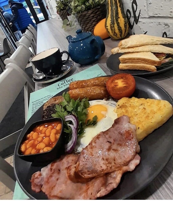 main highlight image