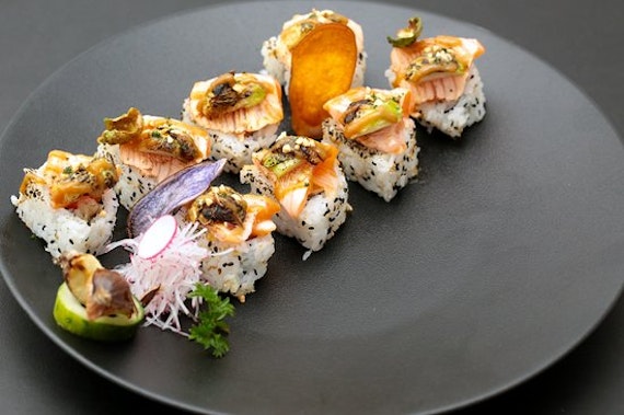 main highlight image