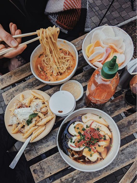 main highlight image